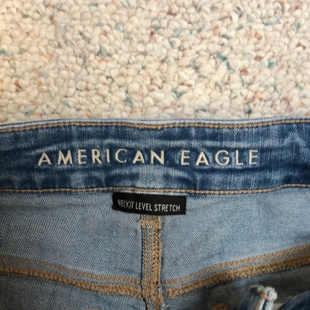 AEO hi-rise legging super distressed - Picture 2 of 7
